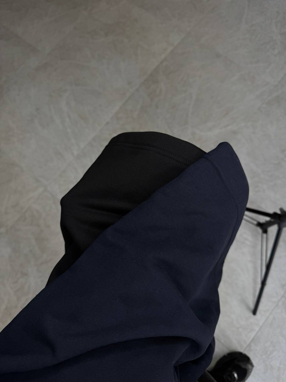 ARIS2WRLD SHORTS NAVY BLUE