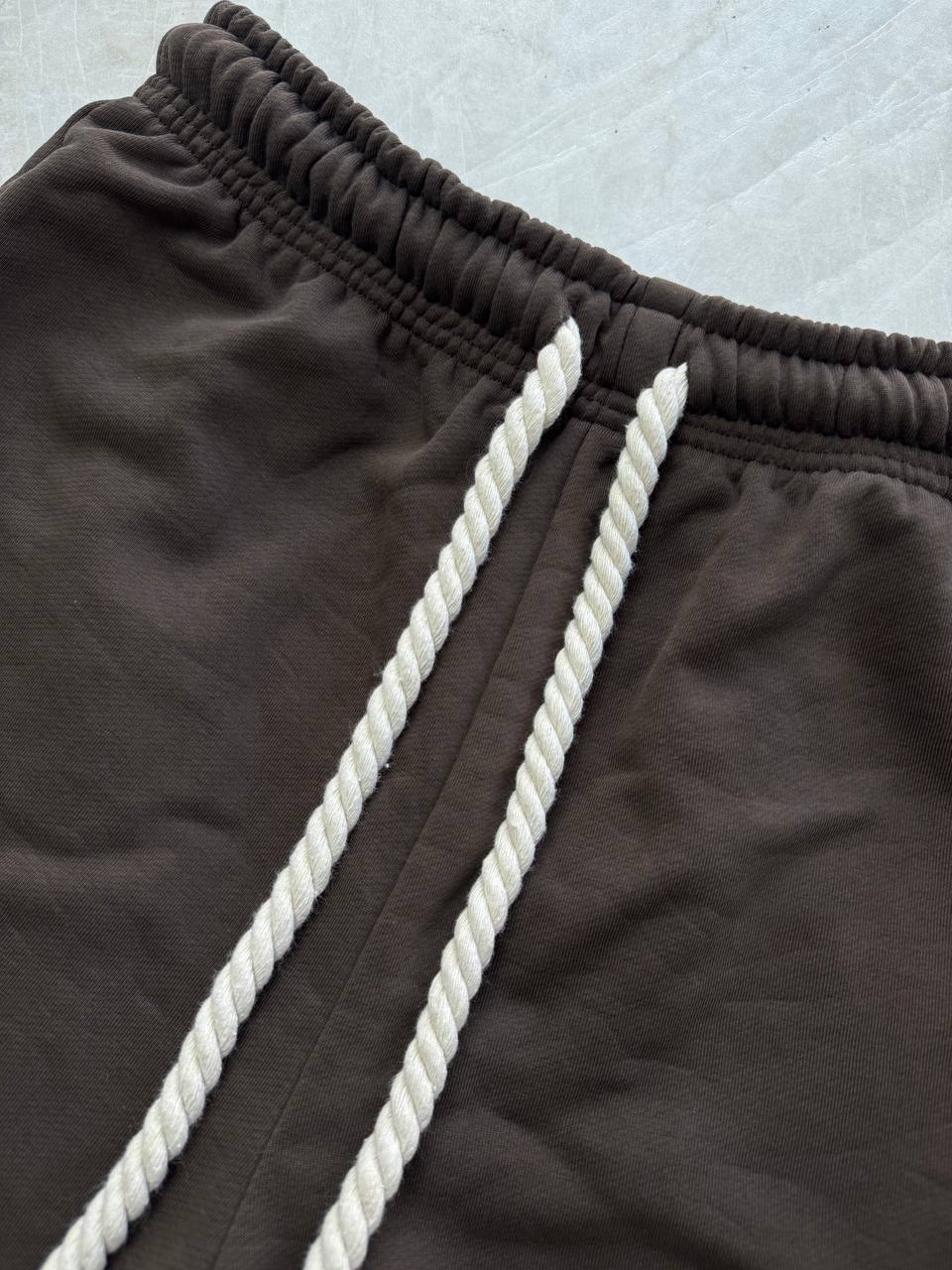 ARIS2WRLD SHORTS BROWN