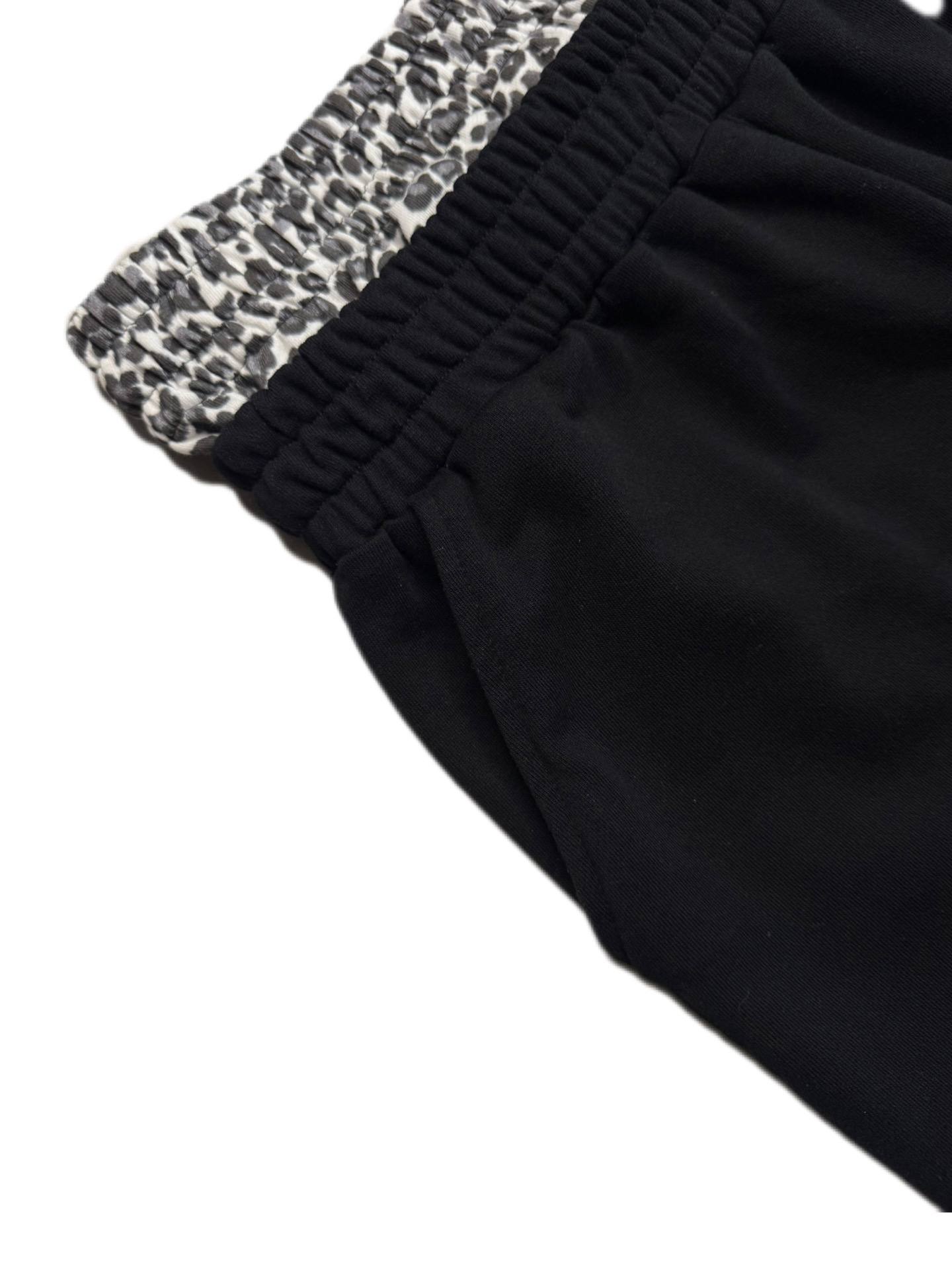 Aris2wrld DoubleWaist Leo Shorts Black