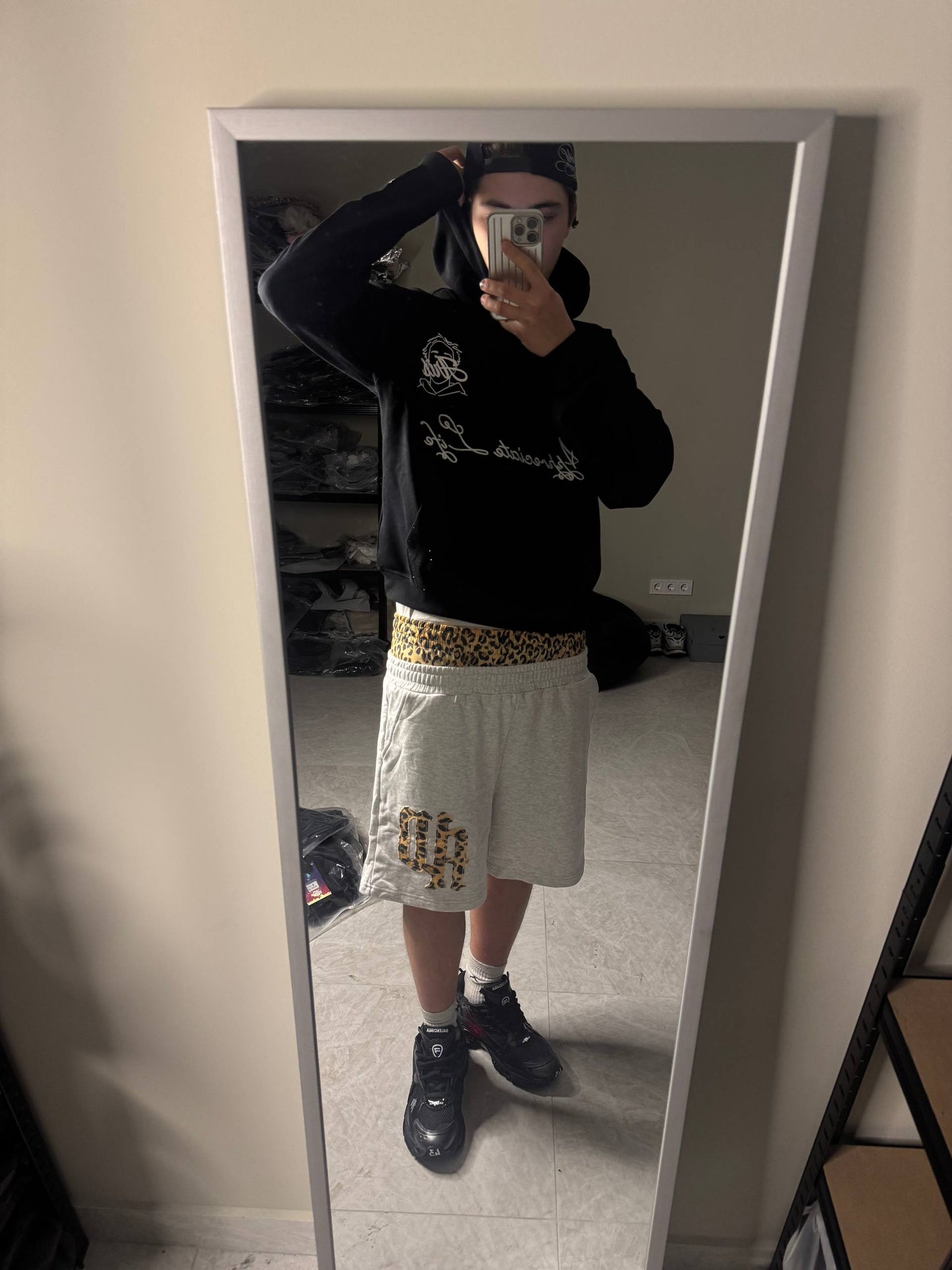 Aris2wrld DoubleWaist Leo Shorts Grey