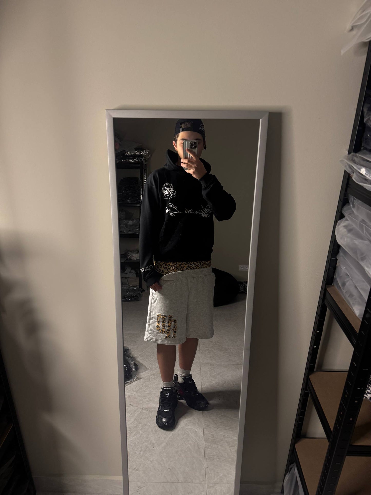 Aris2wrld DoubleWaist Leo Shorts Grey