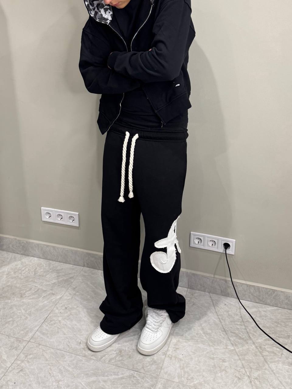 ARIS2WRLD ROPE PANTS BLACK